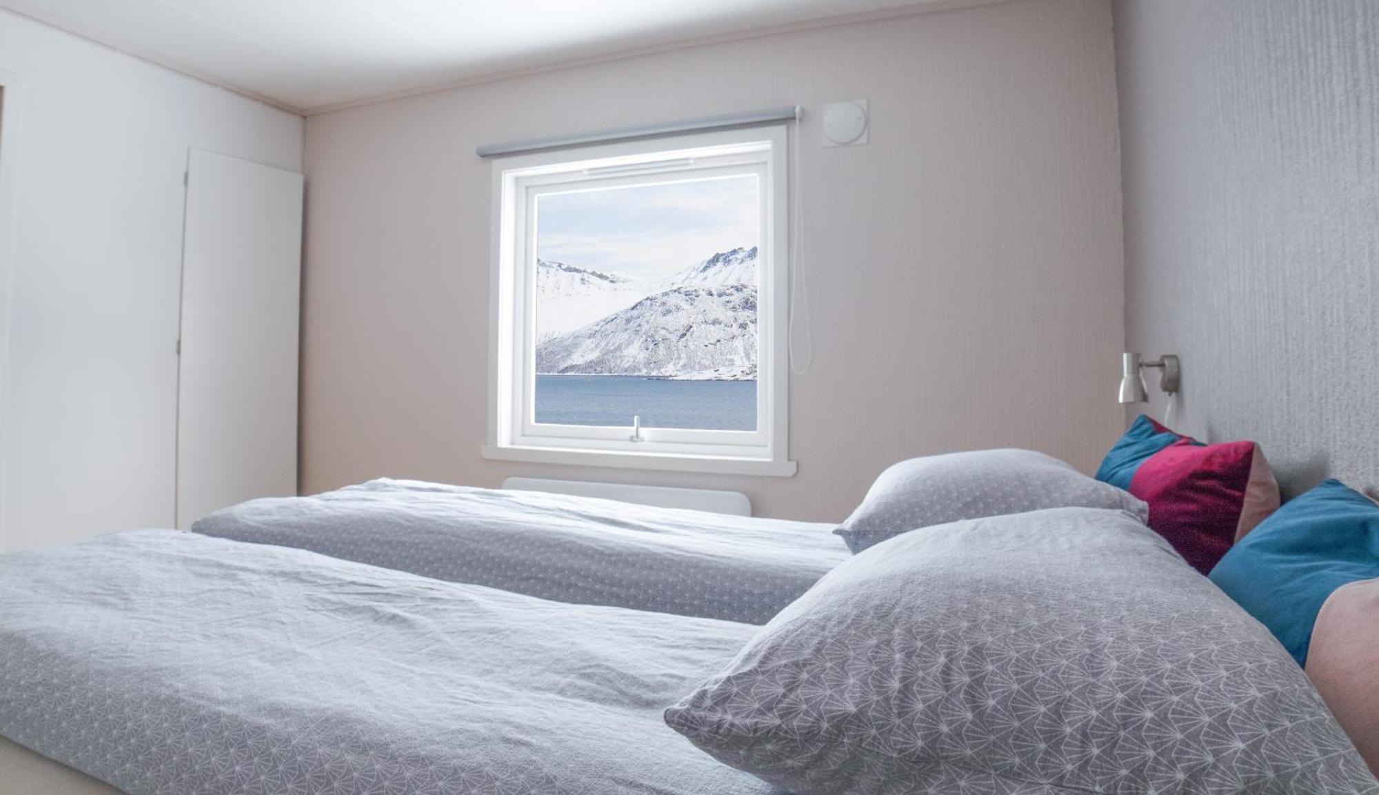 Segla Guesthouse - With View Of Fjord Fjordgard Quarto foto
